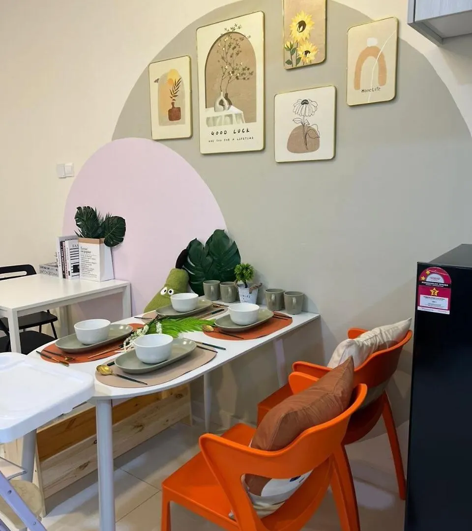 Cozy Place Sks 1-4 Pax, Nearby Ciq, Baby Friendly Johor Bahru Apartment