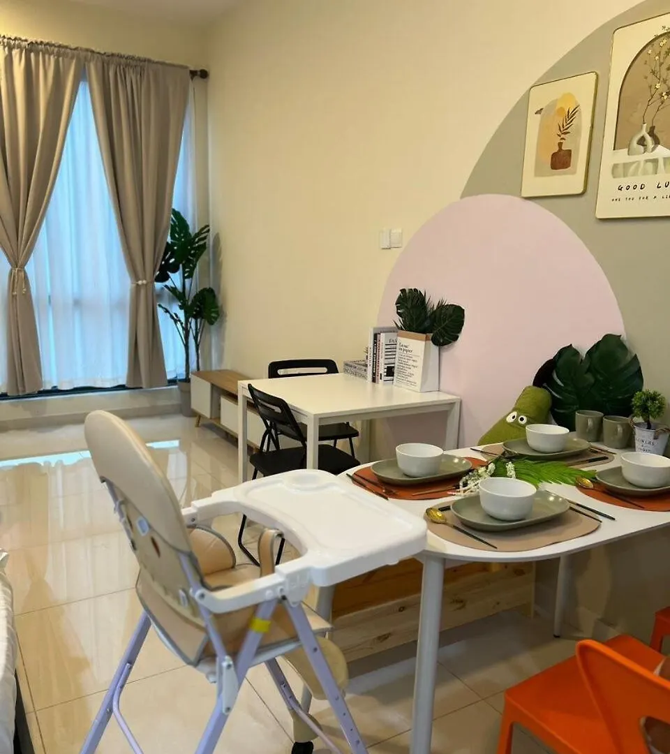 Cozy Place Sks 1-4 Pax, Nearby Ciq, Baby Friendly Johor Bahru Ma­lay­sia